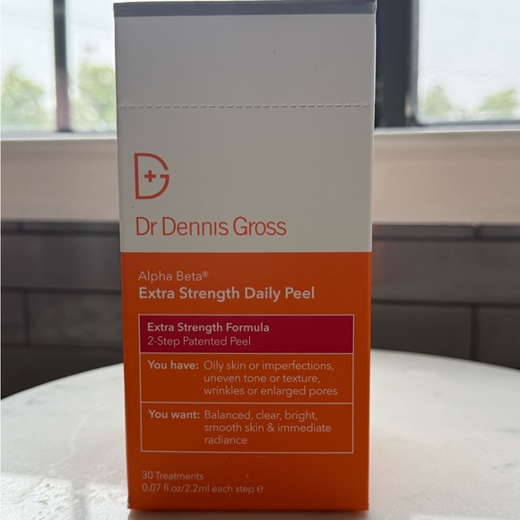 Dr. Dennis Gross Alpha Beta Extra Strength Peel Pads - Picture 2 of 2